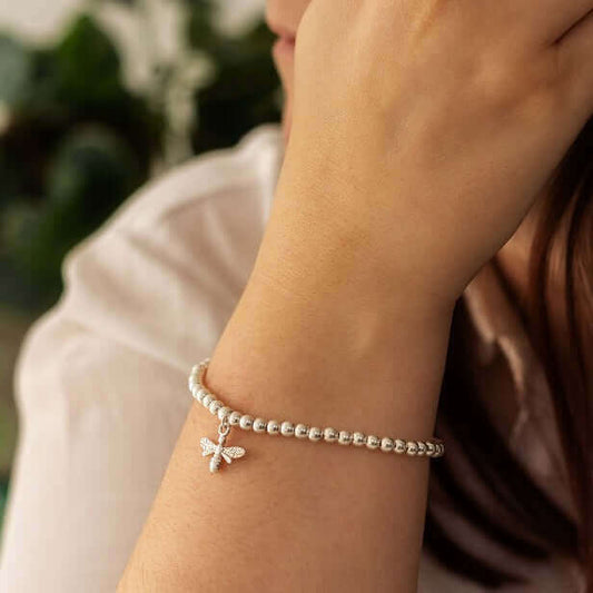 Why Personalised Jewellery Gifts Speak Louder Than Words