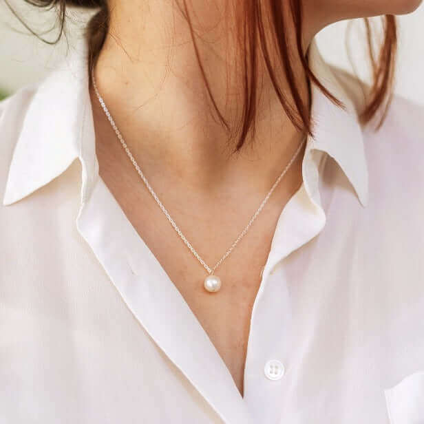 Freshwater pearl droplet necklace