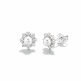 Elegant sterling silver pearl stud earrings for bridesmaids and bridal parties, timeless wedding jewellery gift with classic ivory pearls.