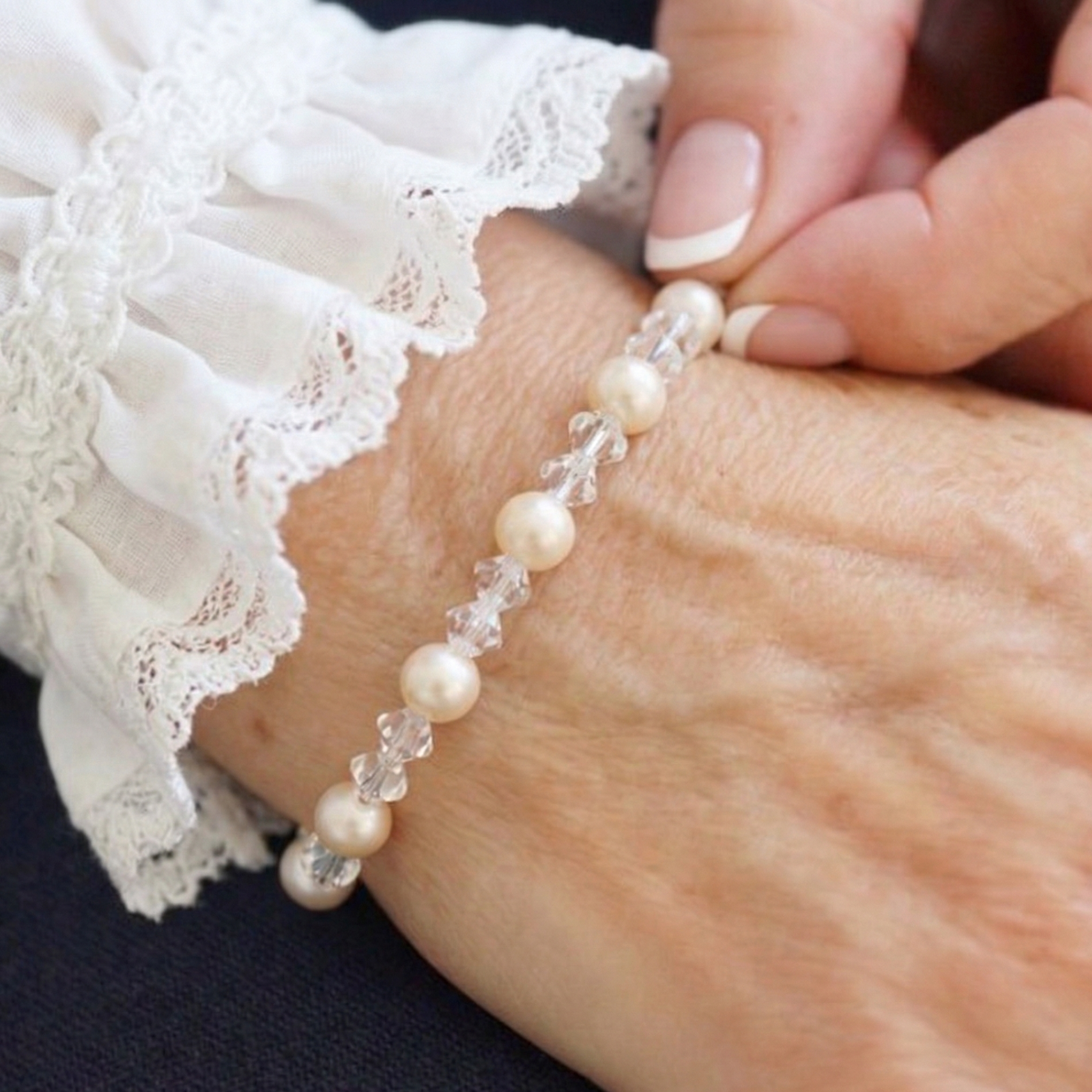 Pearl and crystal stretch bead bracelet with freshwater pearls, bridal jewellery UK